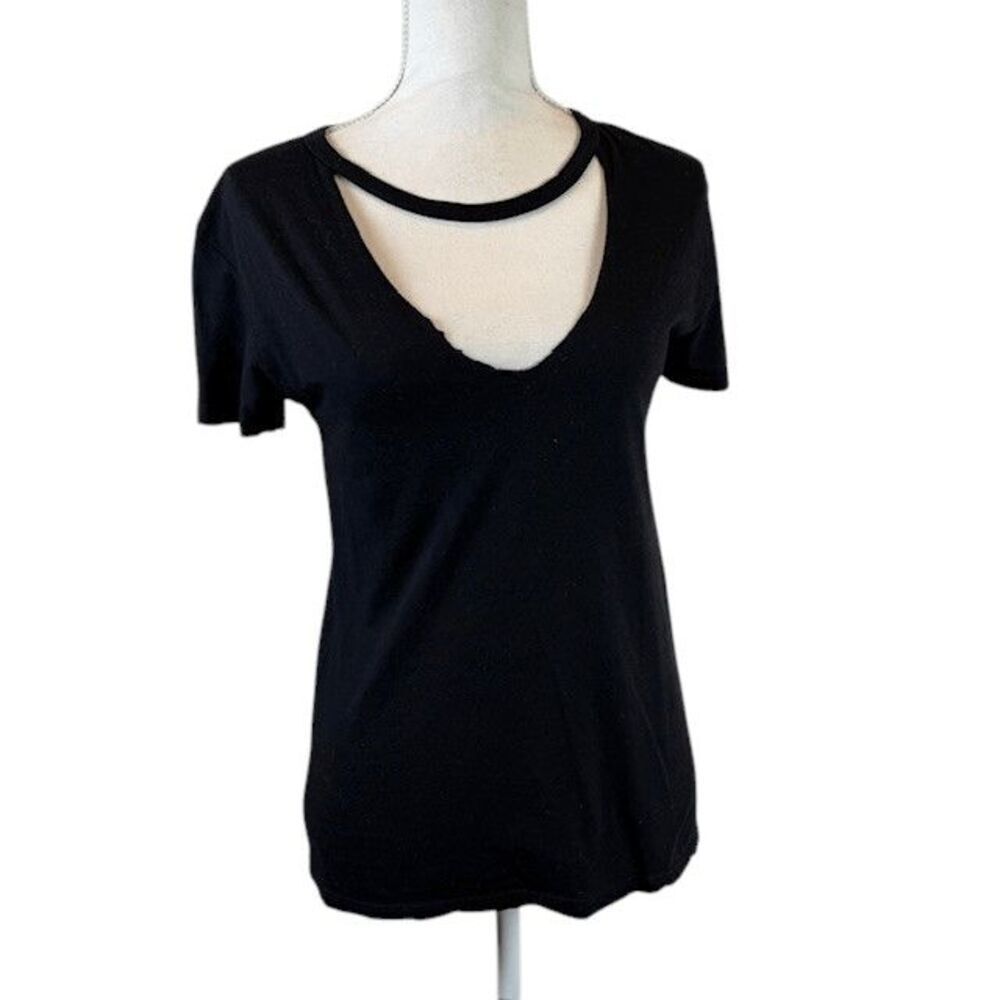 Pam & Gela Choker Cut out Tee Black Short Sleeve V-Neck Size Small
